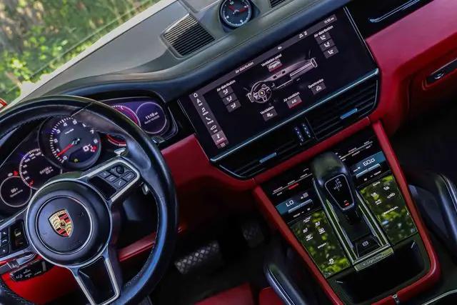 2021 Porsche Cayenne Cayenne