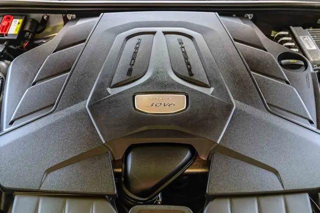 2021 Porsche Cayenne Cayenne