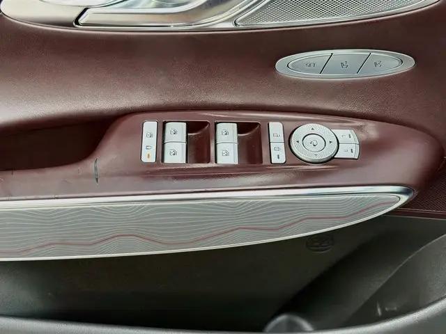 2023 Genesis GV70 2.5T AWD