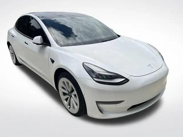 2021 Tesla Model 3 Standard Range Plus Rear-Wheel Drive