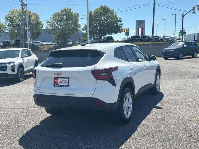 2026 Chevrolet Trax FWD LS