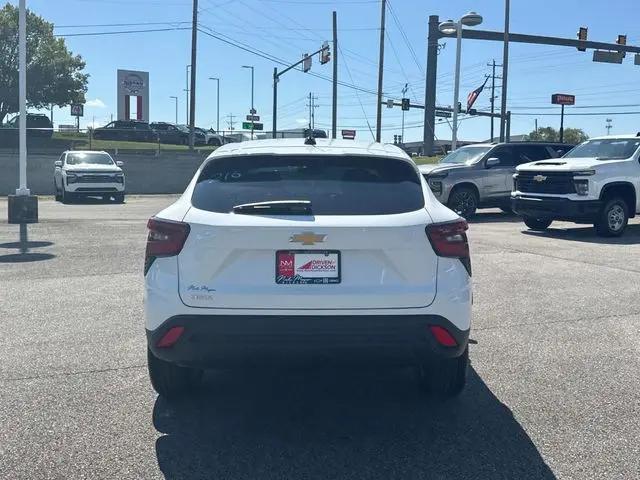 2026 Chevrolet Trax FWD LS