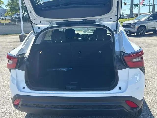 2026 Chevrolet Trax FWD LS