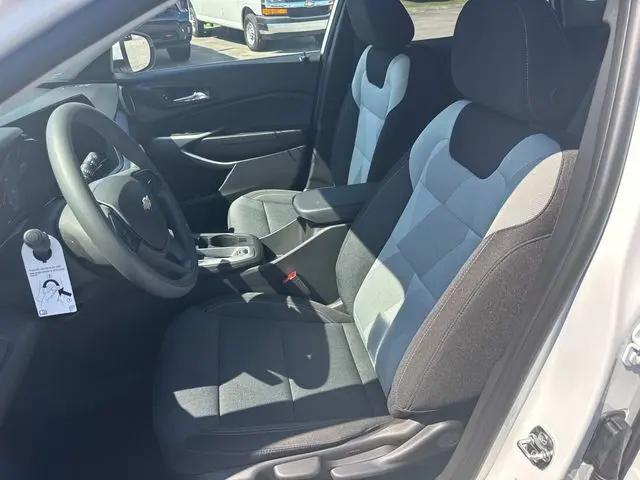 2026 Chevrolet Trax FWD LS