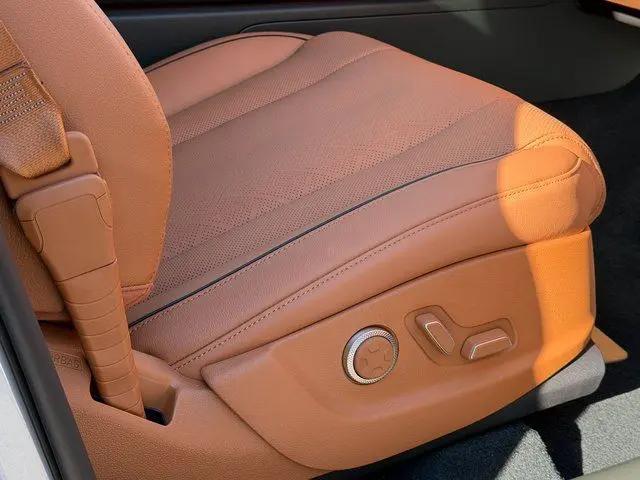 2027 Genesis GV80 2.5T Prestige