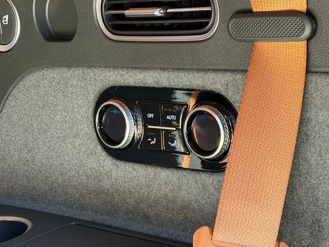 2027 Genesis GV80 2.5T Prestige