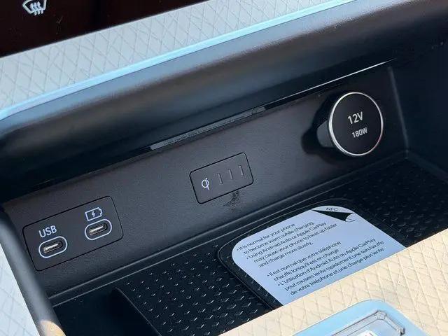 2027 Genesis GV80 2.5T Prestige