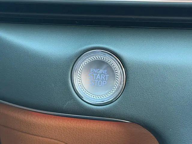 2027 Genesis GV80 2.5T Prestige