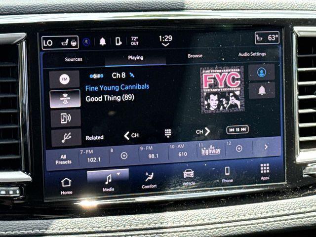 2023 Chrysler Pacifica Hybrid Touring L 2023 Chrysler Pacifica Hybrid Touring L