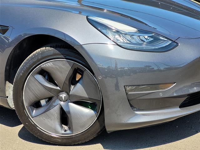 2018 Tesla Model 3 Mid Range