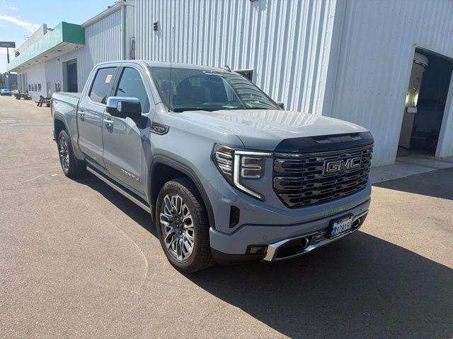 2025 GMC Sierra 1500 4WD Crew Cab Short Box Denali Ultimate for sale in Selma, CA