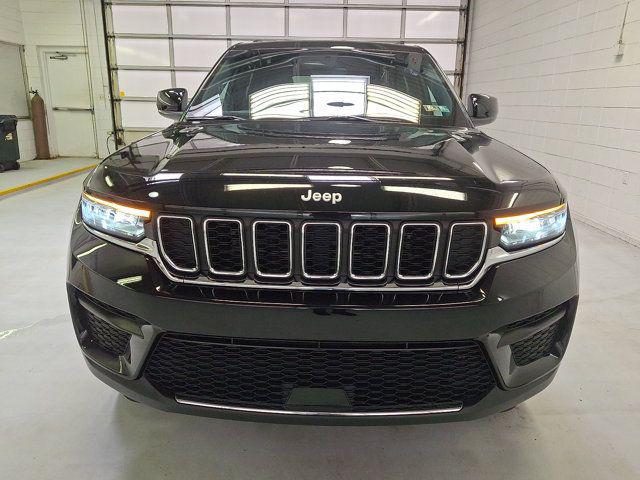 2025 Jeep Grand Cherokee Laredo X 4x4 2025 Jeep Grand Cherokee Laredo X 4x4