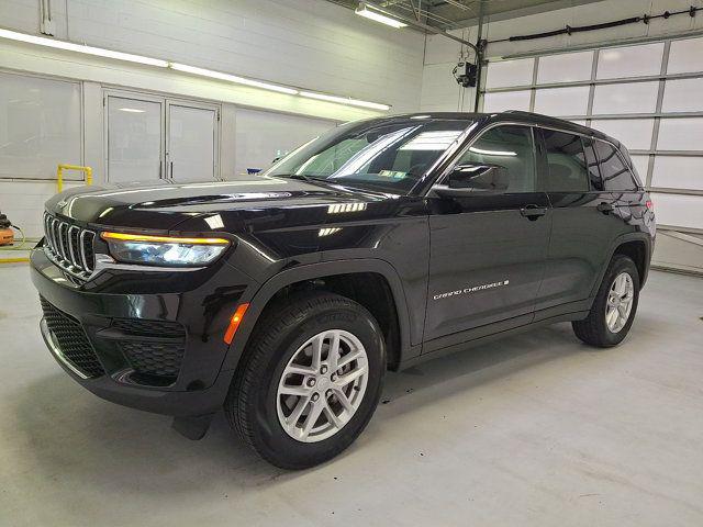 2025 Jeep Grand Cherokee Laredo X 4x4 2025 Jeep Grand Cherokee Laredo X 4x4