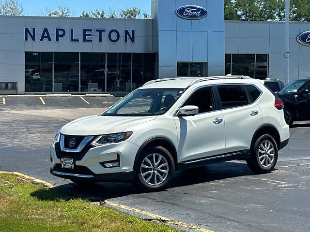2017 Nissan Rogue SL for sale in Libertyville, IL
