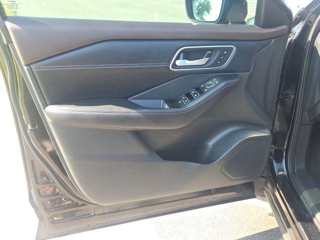 2021 Nissan Rogue SL FWD