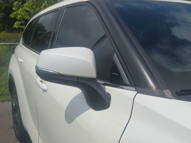 2021 Toyota Highlander L