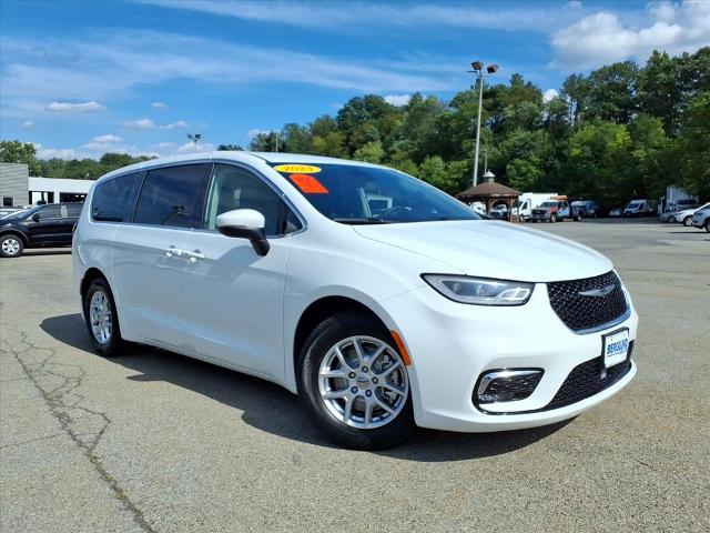 2023 Chrysler Pacifica Touring L for sale in Salem, VA