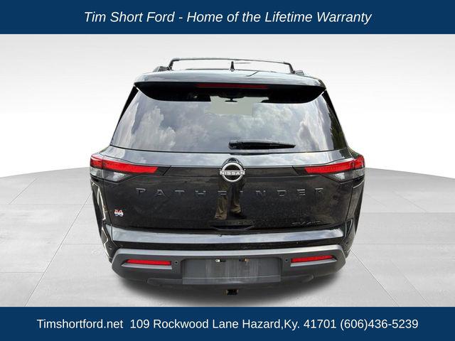 2024 Nissan Pathfinder SV 4WD