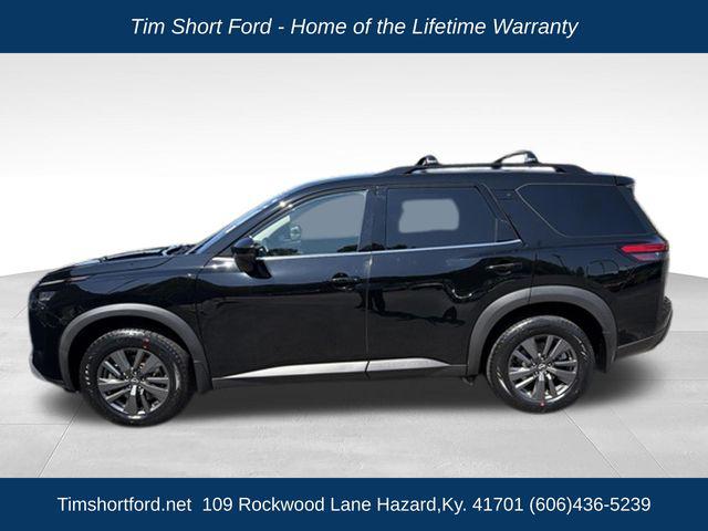 2024 Nissan Pathfinder SV 4WD