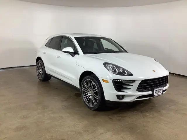 2016 Porsche Macan S