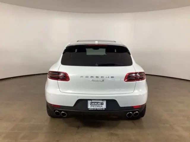 2016 Porsche Macan S