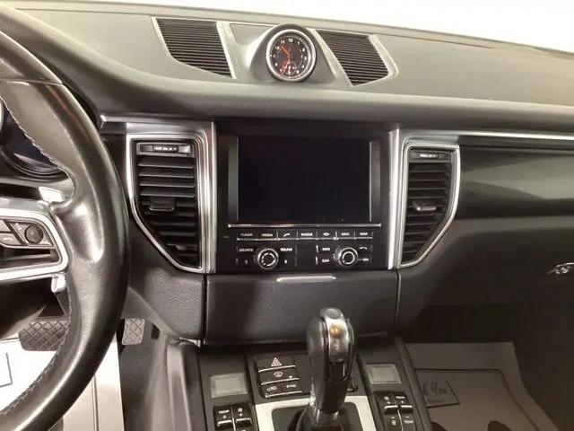 2016 Porsche Macan S