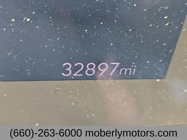 2025 Buick NV Sport Touring FWD