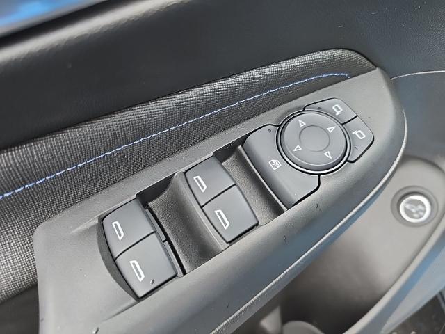 2025 Buick NV Sport Touring FWD