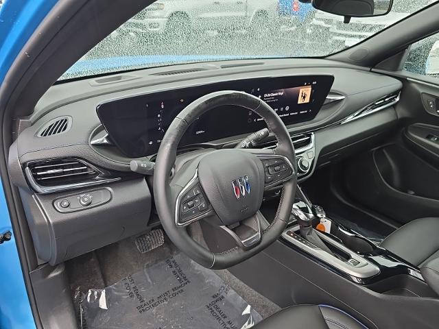 2025 Buick NV Sport Touring FWD