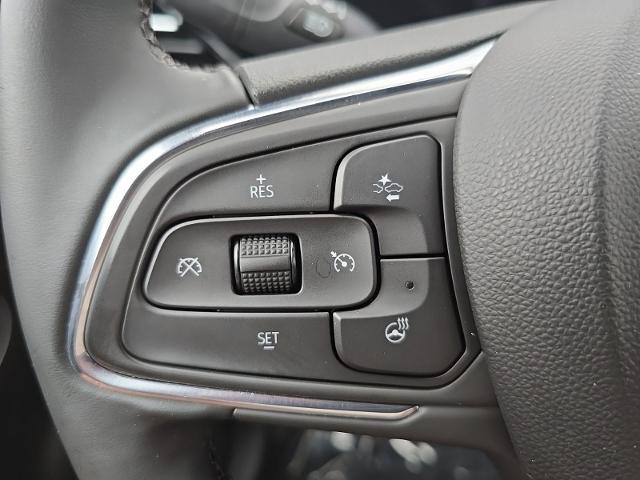 2025 Buick NV Sport Touring FWD