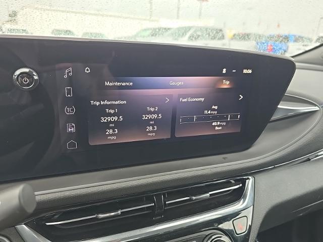 2025 Buick NV Sport Touring FWD