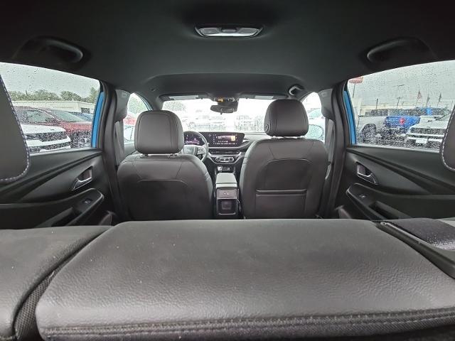 2025 Buick NV Sport Touring FWD