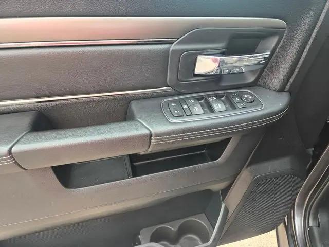 2017 Ram 1500 Sport Quad Cab 4x2 64 Box