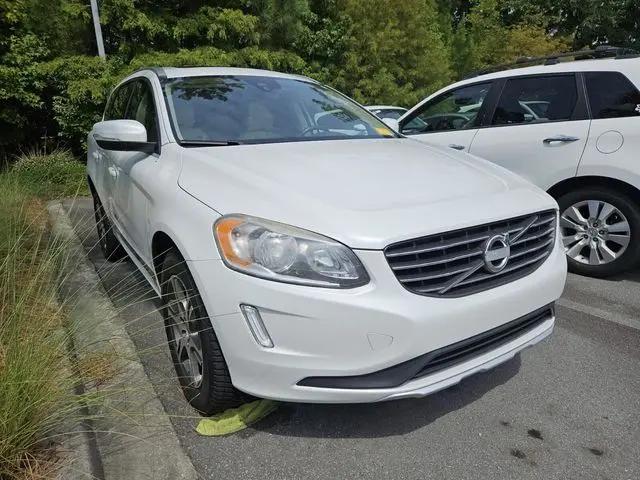 2015 Volvo XC60 T6 Premier Plus