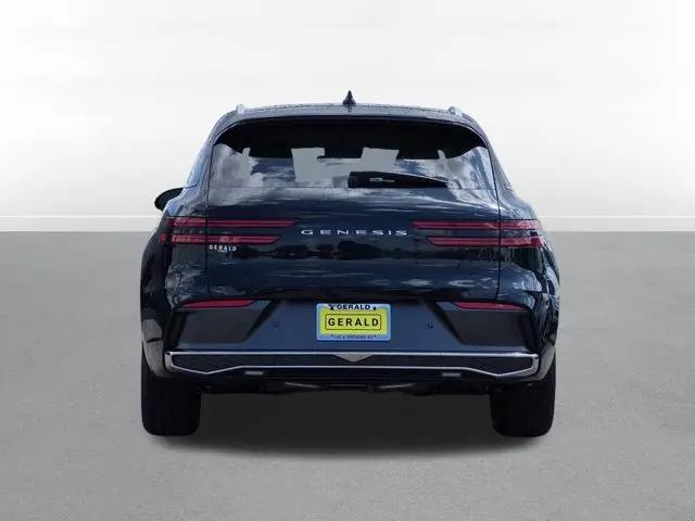 2027 Genesis GV70 2.5T Select