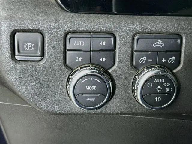 2023 GMC Sierra 1500 4WD Crew Cab Short Box Elevation with 3SB