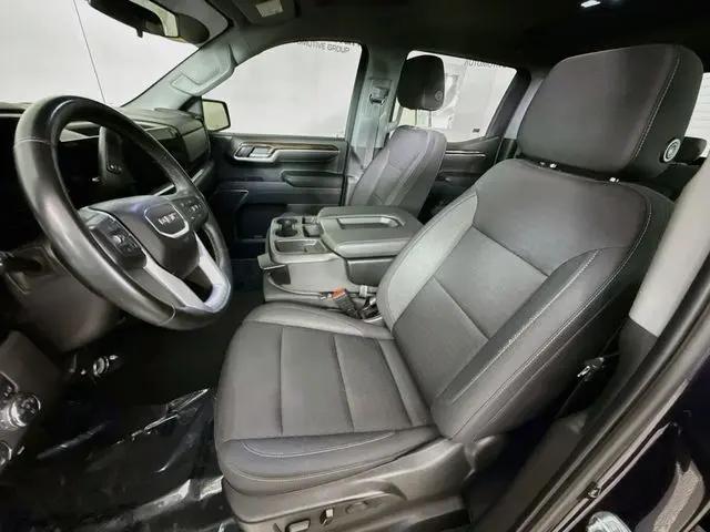 2023 GMC Sierra 1500 4WD Crew Cab Short Box Elevation with 3SB