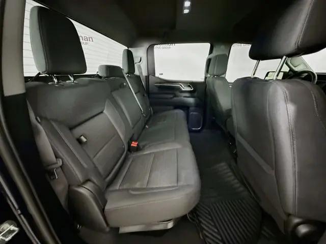 2023 GMC Sierra 1500 4WD Crew Cab Short Box Elevation with 3SB
