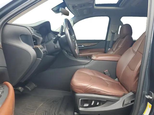 2019 Cadillac Escalade Luxury
