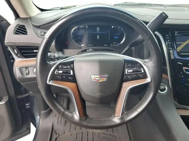 2019 Cadillac Escalade Luxury