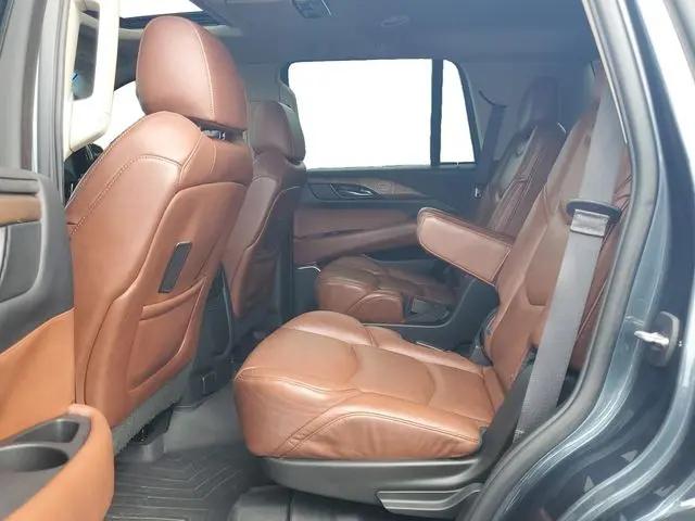 2019 Cadillac Escalade Luxury