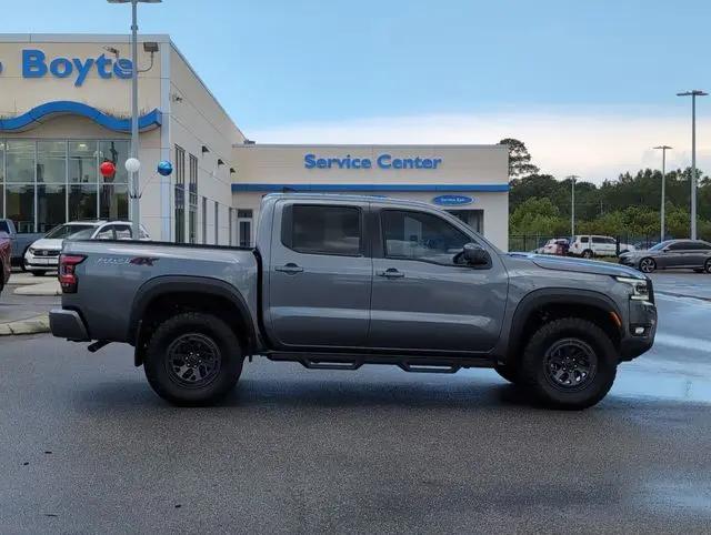 2025 Nissan Frontier Crew Cab PRO-4X 4x4