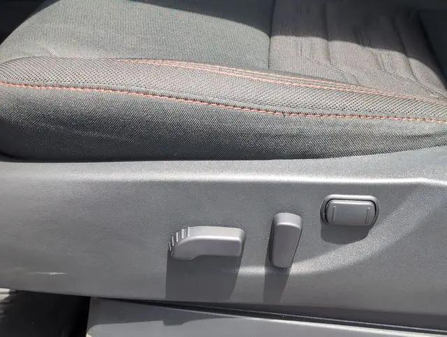 2025 Nissan Frontier Crew Cab PRO-4X 4x4