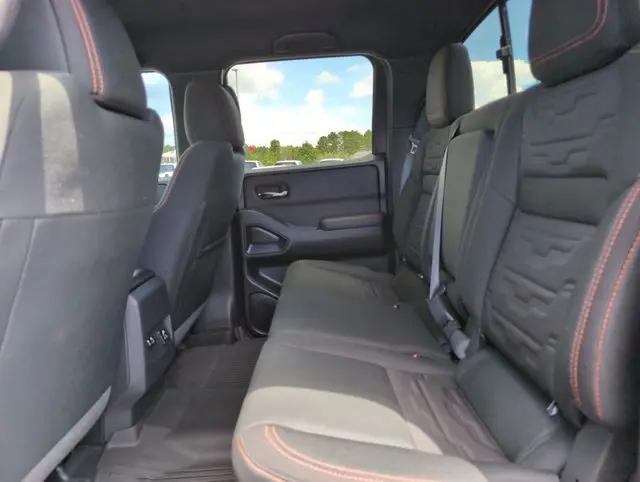 2025 Nissan Frontier Crew Cab PRO-4X 4x4