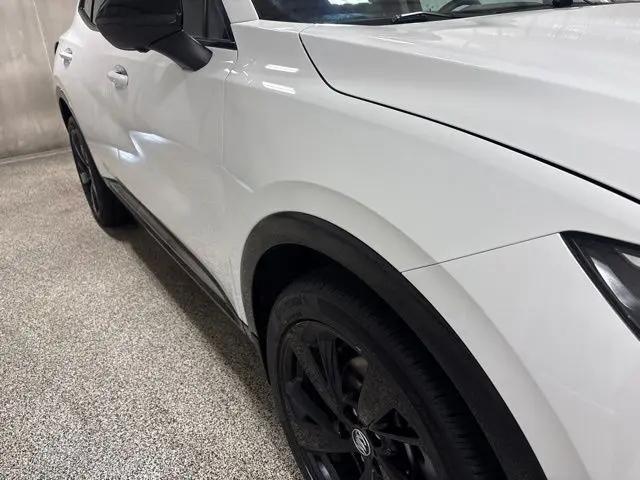 2022 Buick Envision FWD Essence