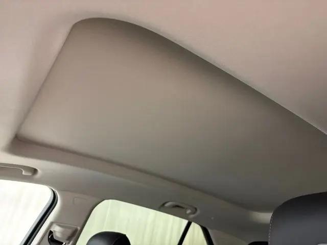 2022 Buick Envision FWD Essence