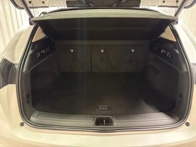 2022 Buick Envision FWD Essence