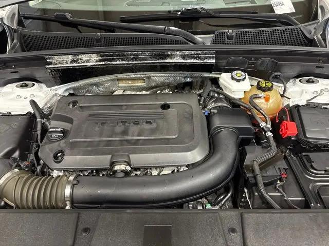 2022 Buick Envision FWD Essence