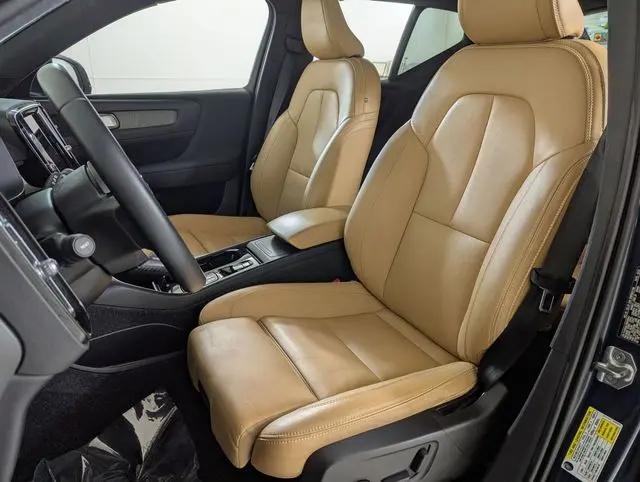 2021 Volvo XC40 T5 Inscription