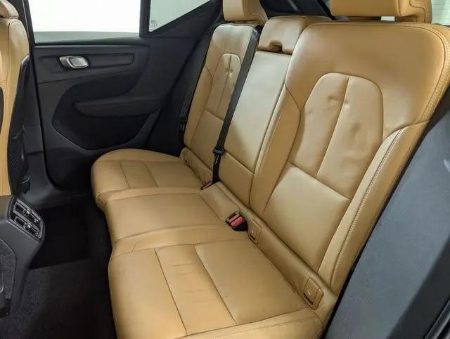 2021 Volvo XC40 T5 Inscription